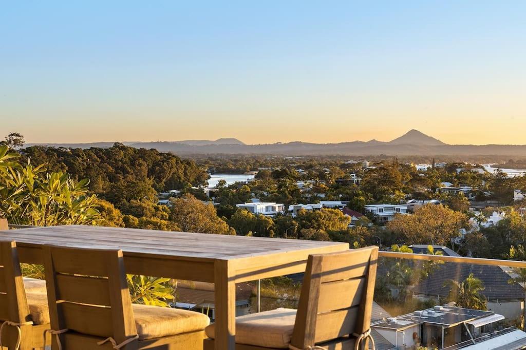 Ferienwohnung Lavish Hastings Luxury, Breathtaking Views Noosa Heads Exterior foto